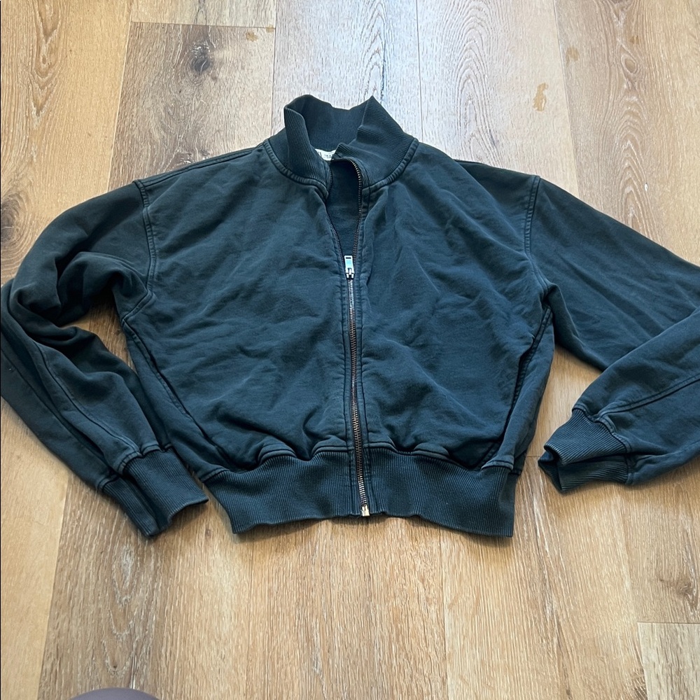 Zara Small Distressed Gray CropZip-Up Jacket